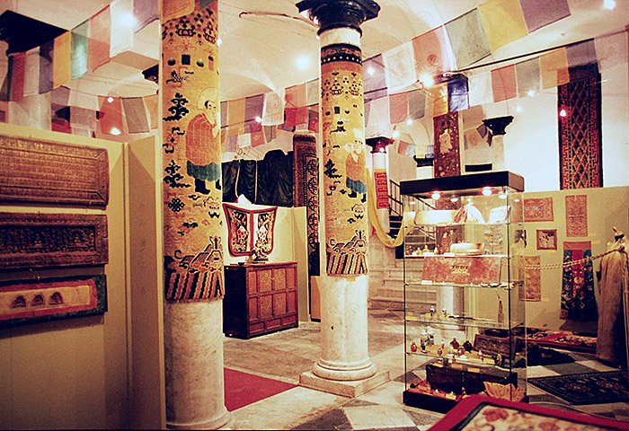 1990s Yantra Shop - Oriental Antiques